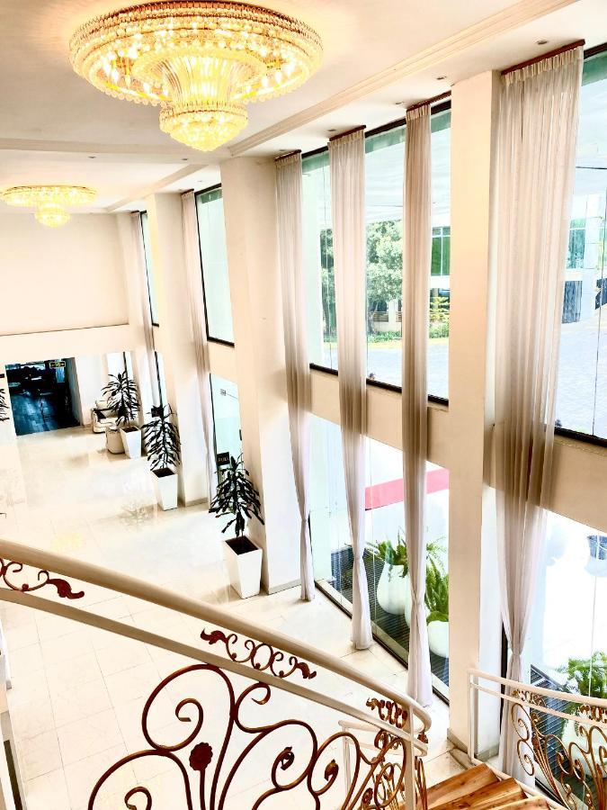 De Leopol Hotel แอดดิสอาบาบา ภายนอก รูปภาพ