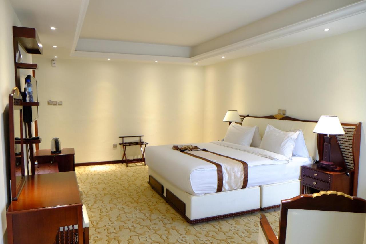 De Leopol Hotel แอดดิสอาบาบา ภายนอก รูปภาพ