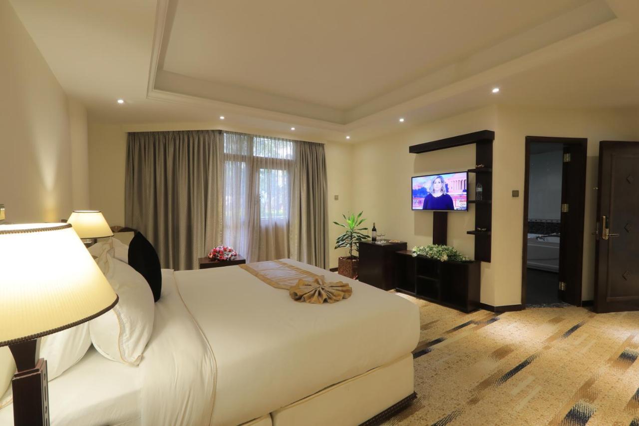 De Leopol Hotel แอดดิสอาบาบา ภายนอก รูปภาพ